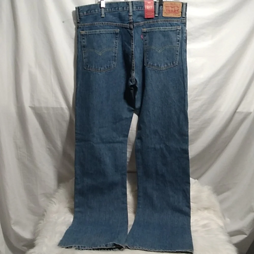 (A-77) SALE! NWT Levis 517 Bootcut Jeans Sz.38x38 W Flaws